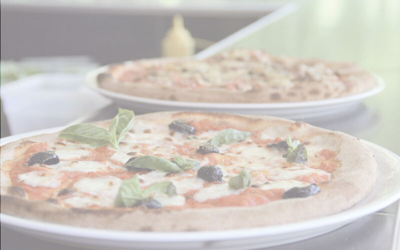 Pizza Margherita und Marinara – ein Grundnahrungsmittel, das Sie genießen werden