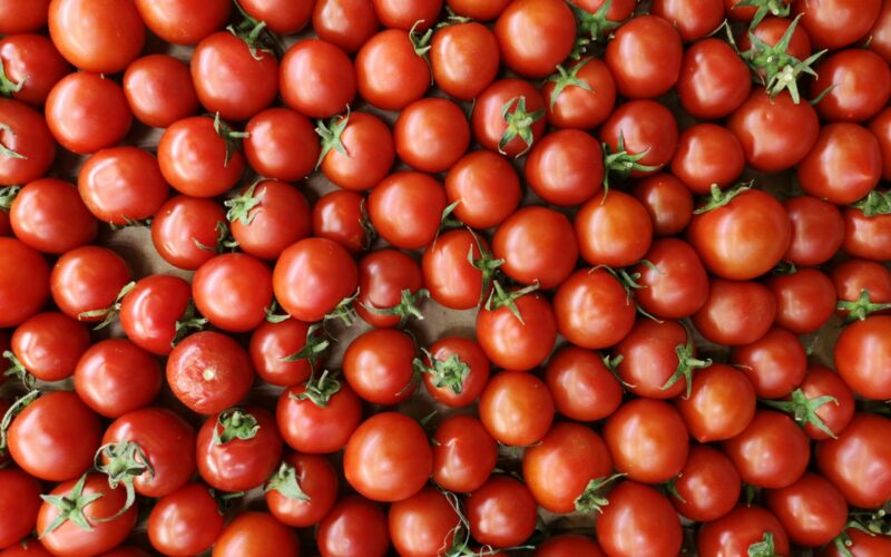 Rezept für Tomatensugo auf Pizza